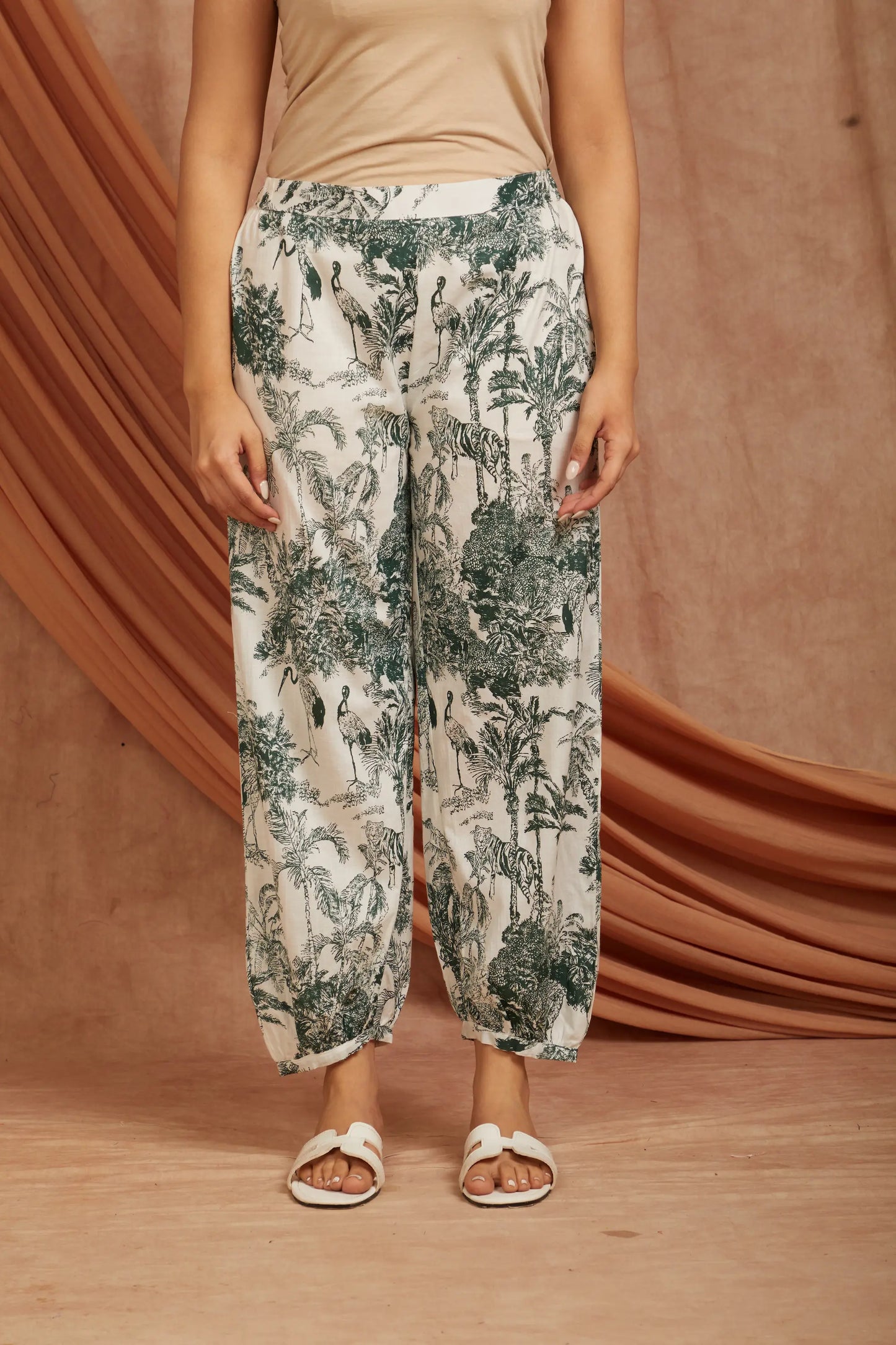 White Green Printed Cotton Kurta with Pants - Set of 2