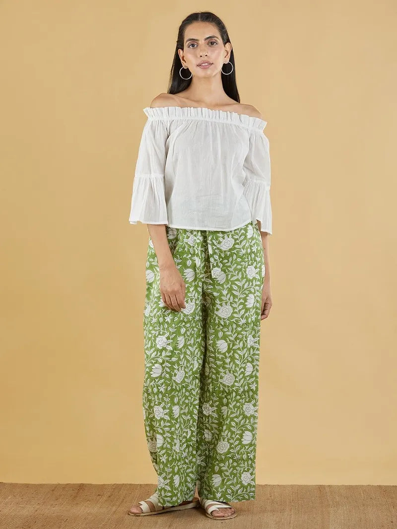 front view of breathable cotton co-ord with green block print