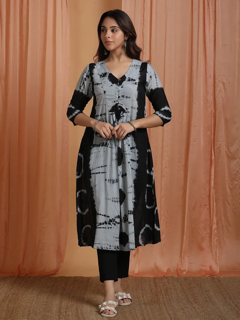 model wearing SIVI black‑blue mulmul suit set with dupatta