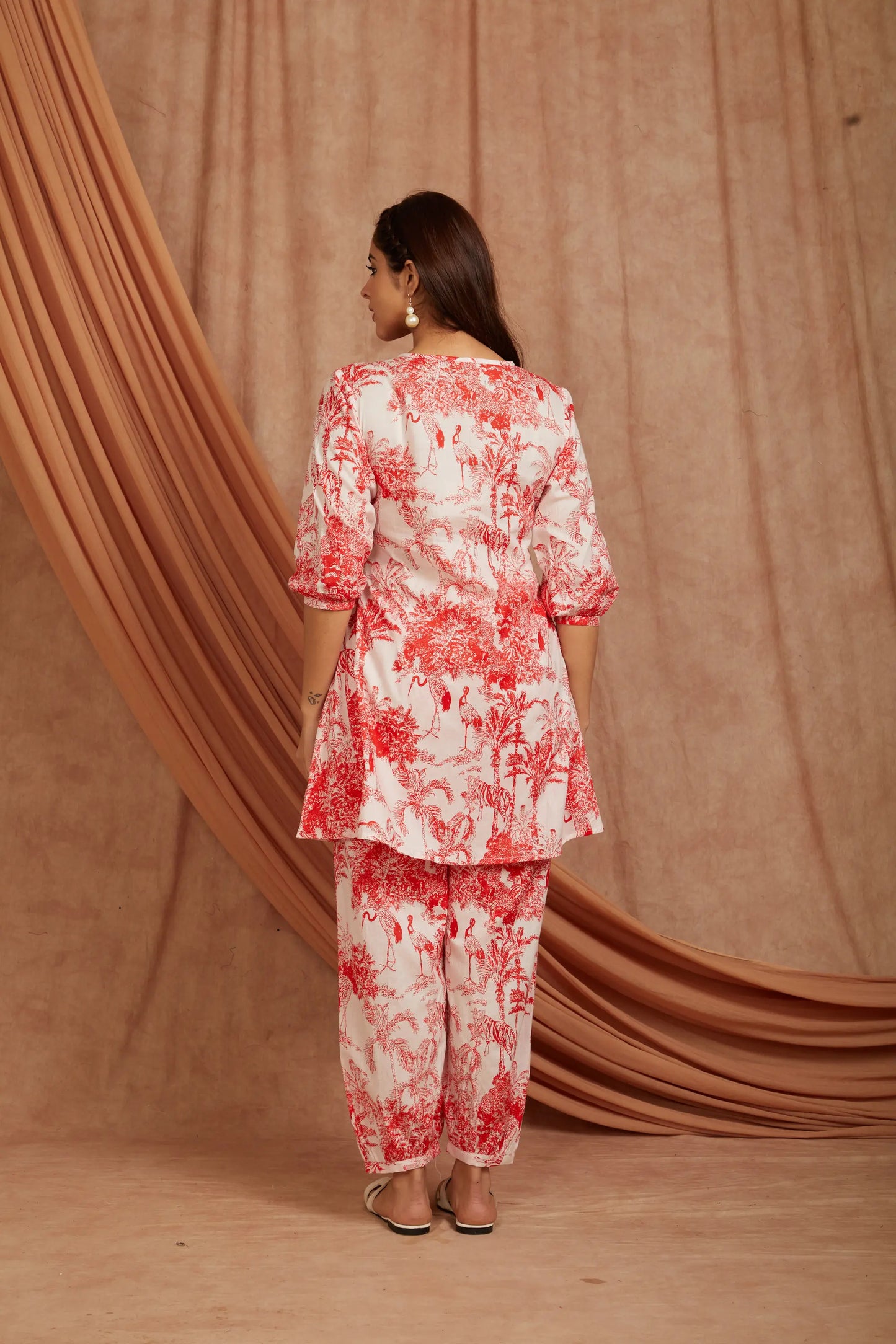 White Red Printed Cotton Kurta with Pants - Set of 2