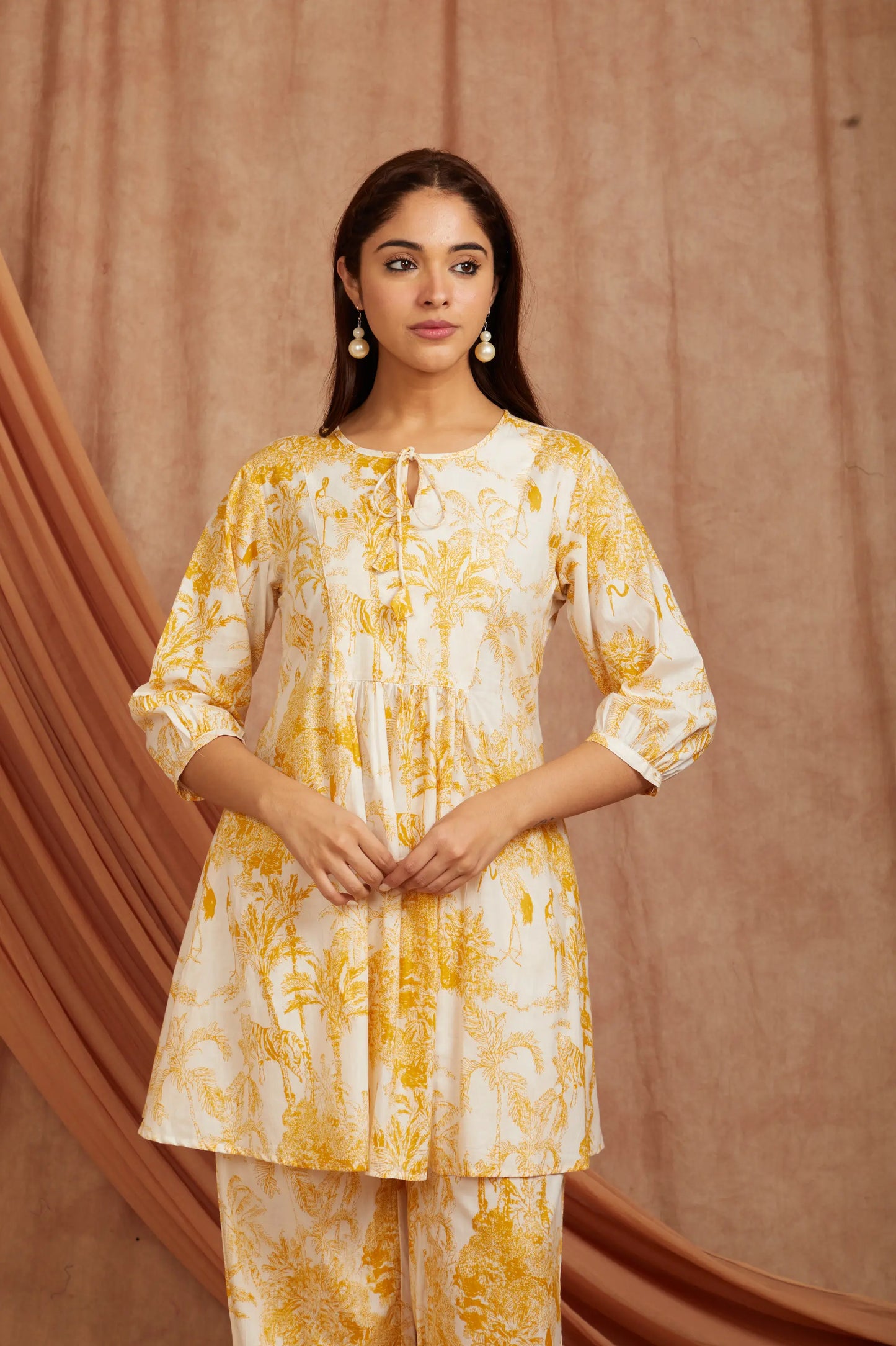 White Yellow Printed Cotton Kurta with Pants - Set of 2