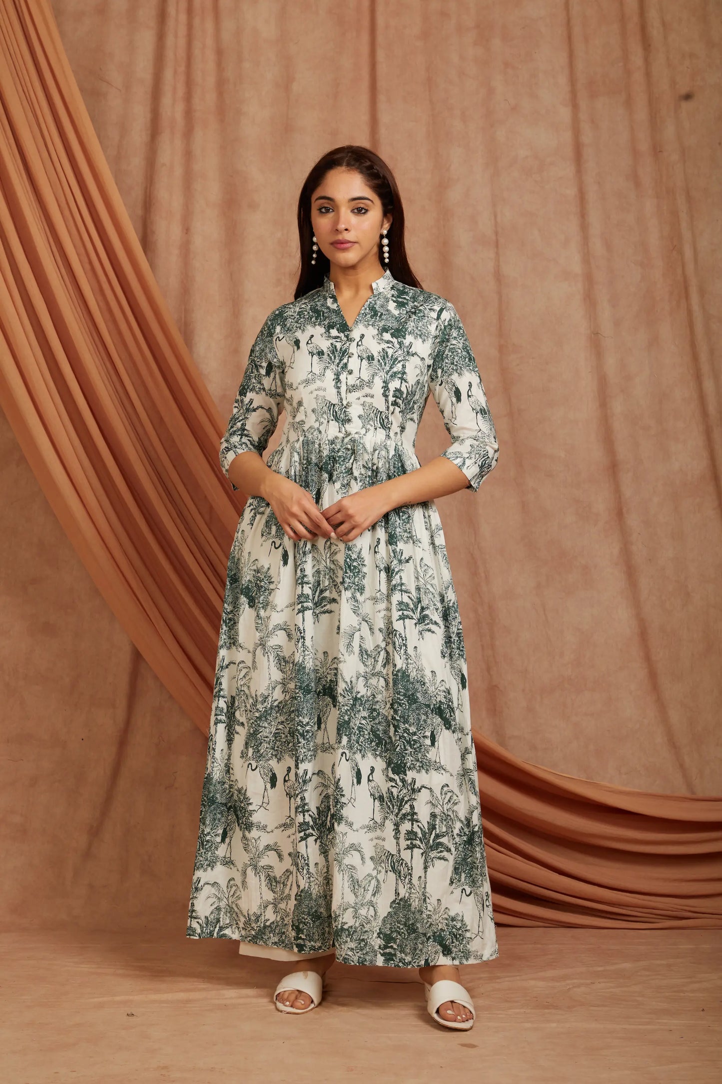 White Green Printed Cotton Kurta with Pants - Set of 2