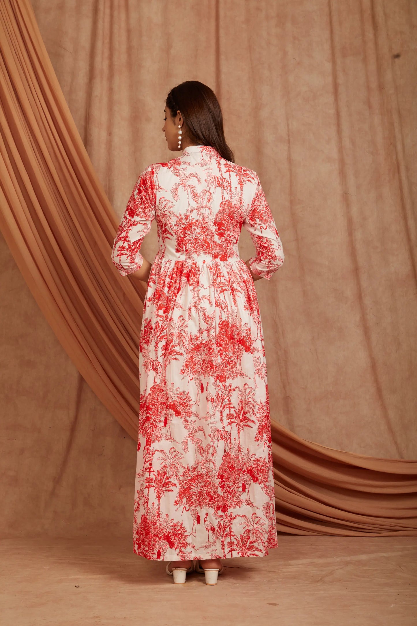 White Red Printed Cotton Kurta with Pants - Set of 2