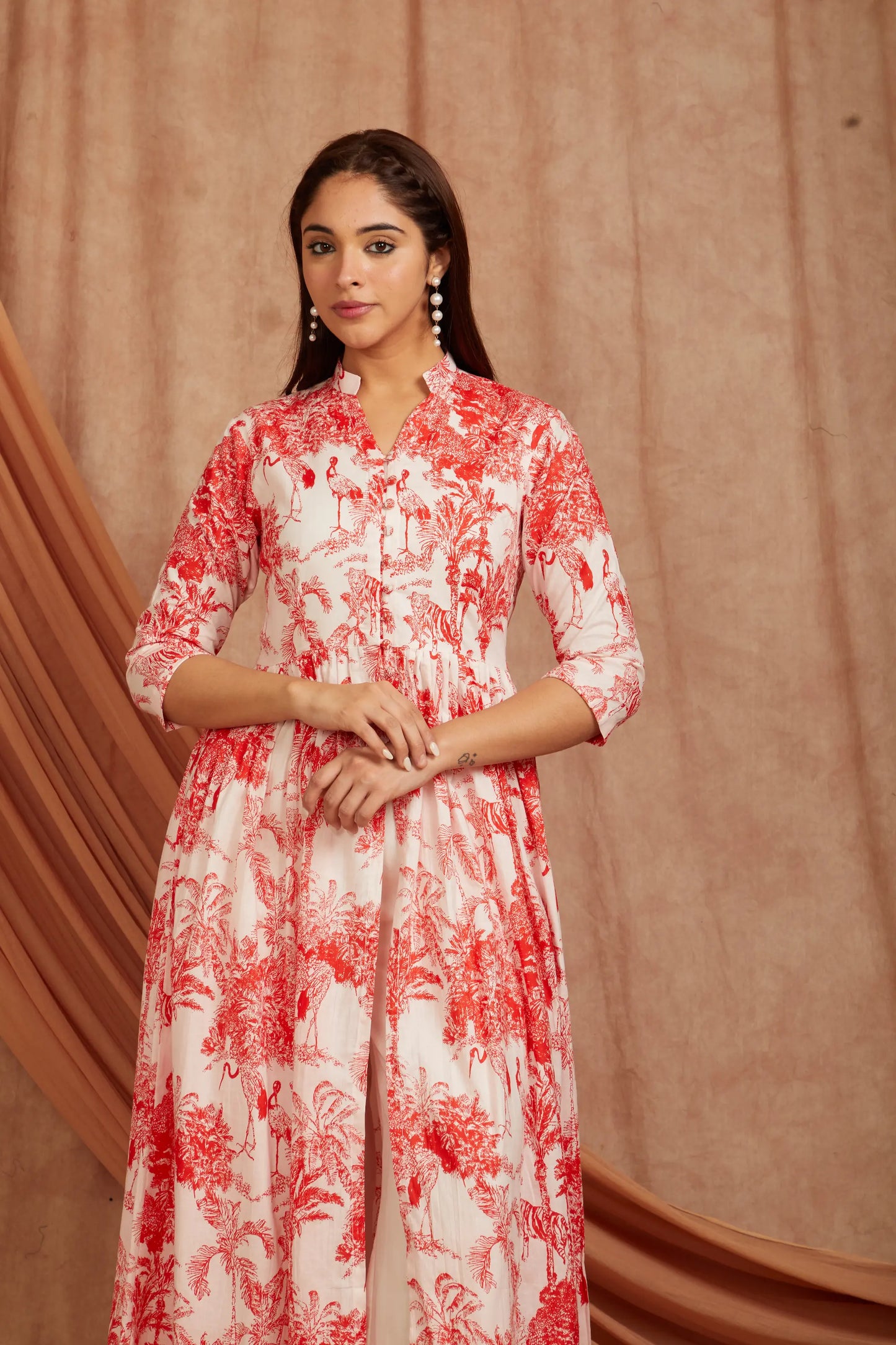 White Red Printed Cotton Kurta with Pants - Set of 2
