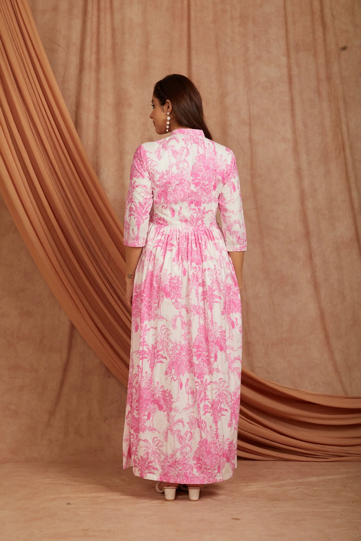 White Pink Printed Cotton Kurta with Pants - Set of 2