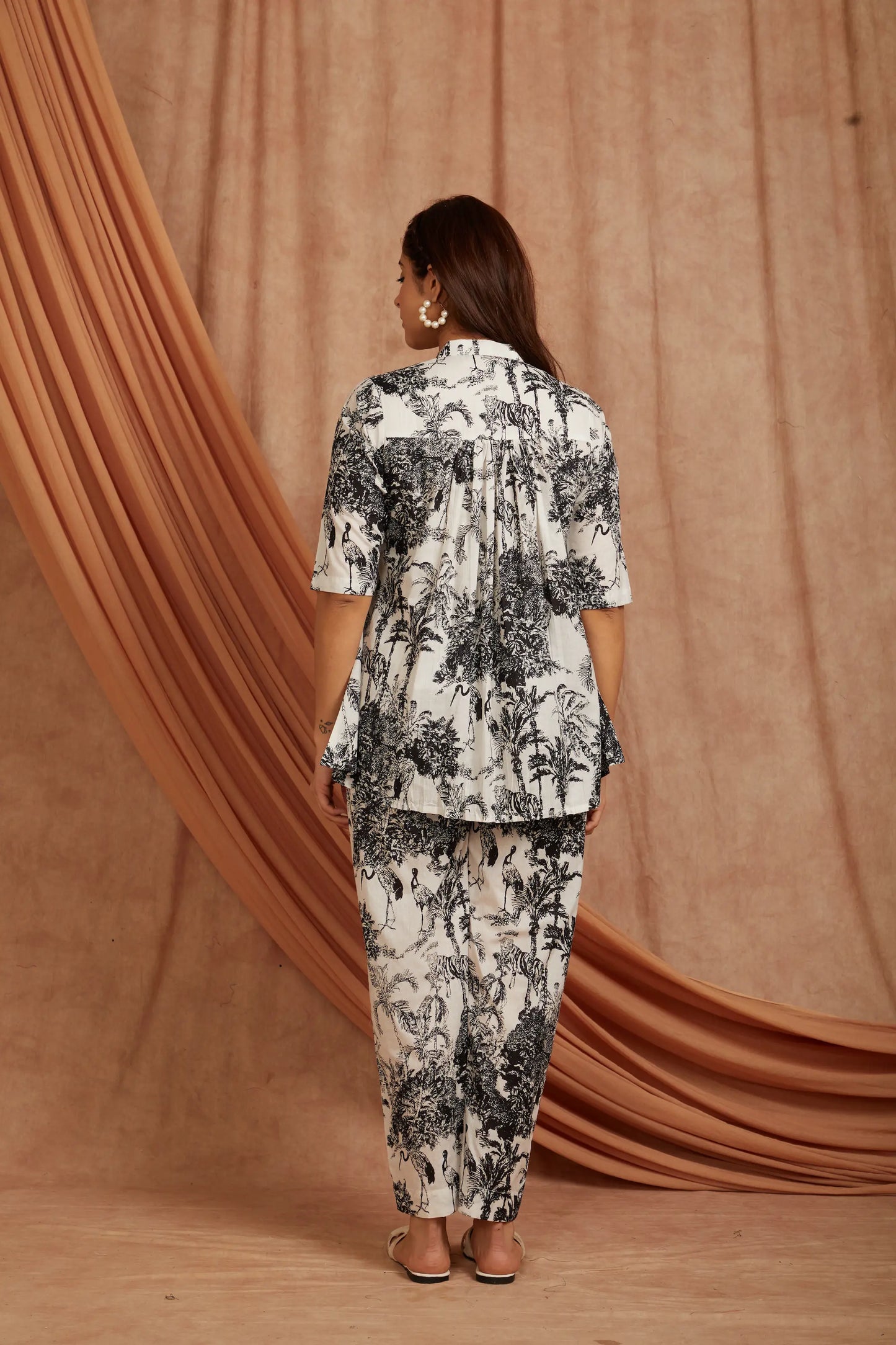 White Black Printed Cotton Co-ord Set - Set of 2