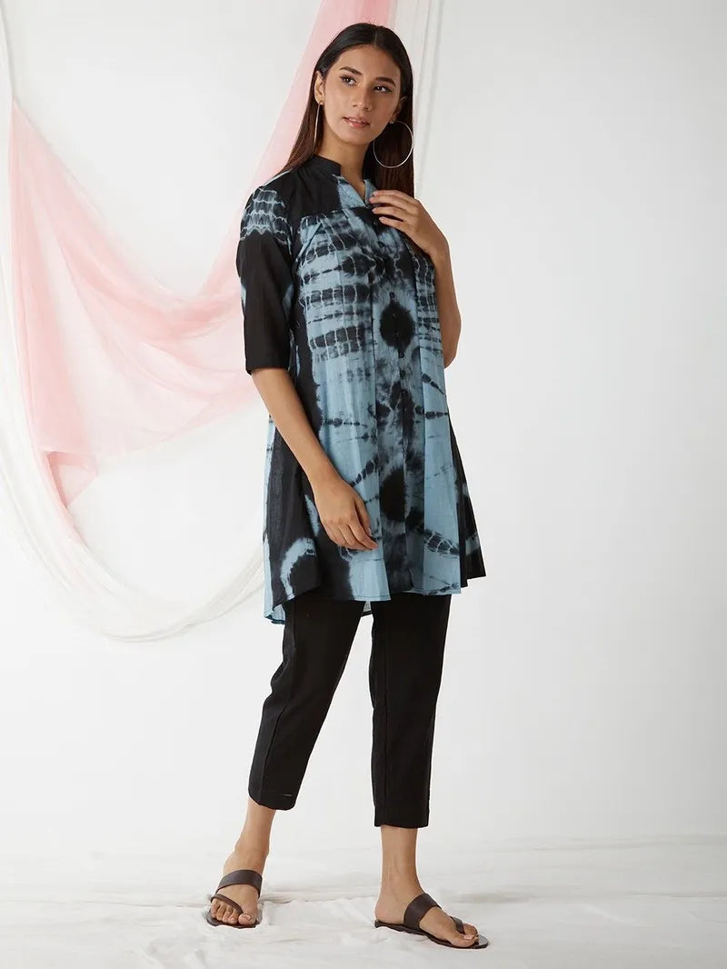 front view of black and sky‑blue tie‑and‑dye mulmul co‑ord