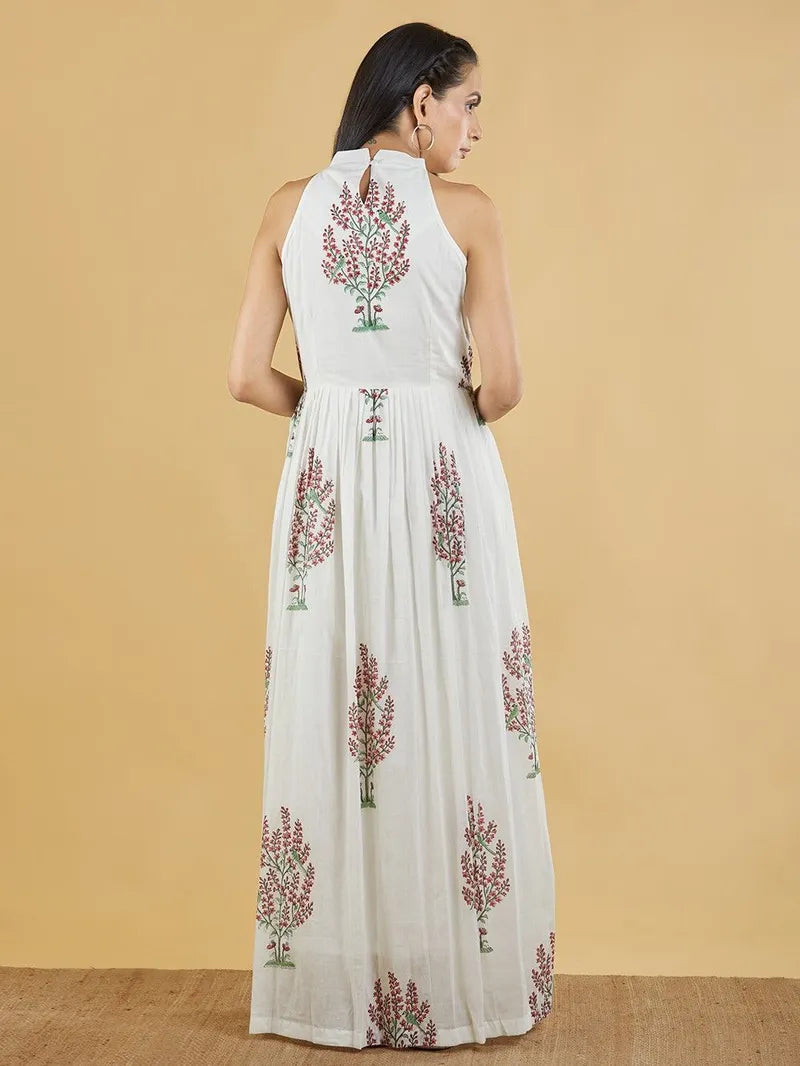 back keyhole detail on block printed mulmul maxi dress