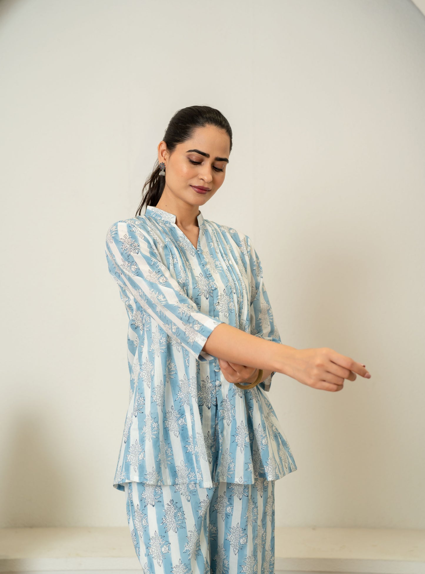 Off White Blue Hand Block Printed Cotton Co-ord Set- Set of 2