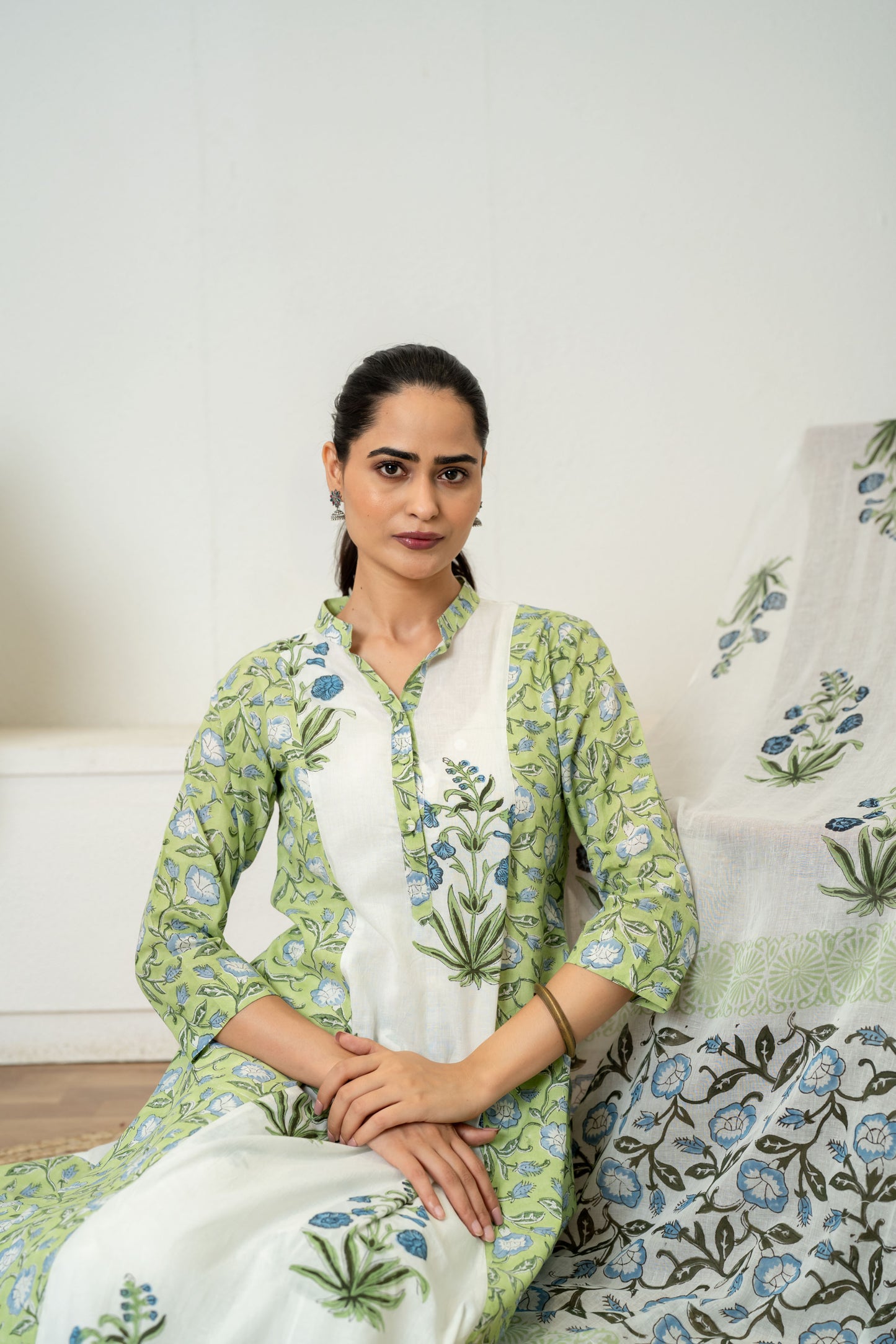 Green Hand Block Printed Cotton Suit- Set of 3