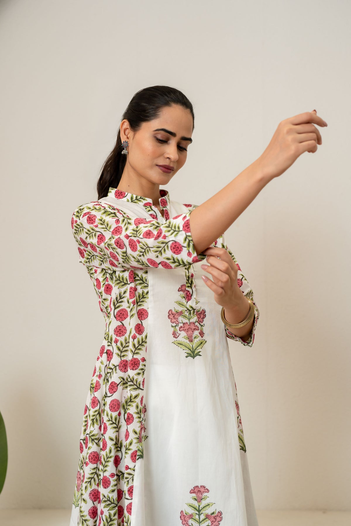 Off White Red Hand Block Printed Cotton Kurta with Pants- Set of 2