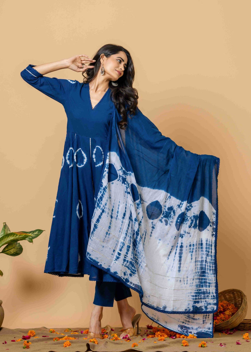 handcrafted 3-piece ethnic cotton suit for women