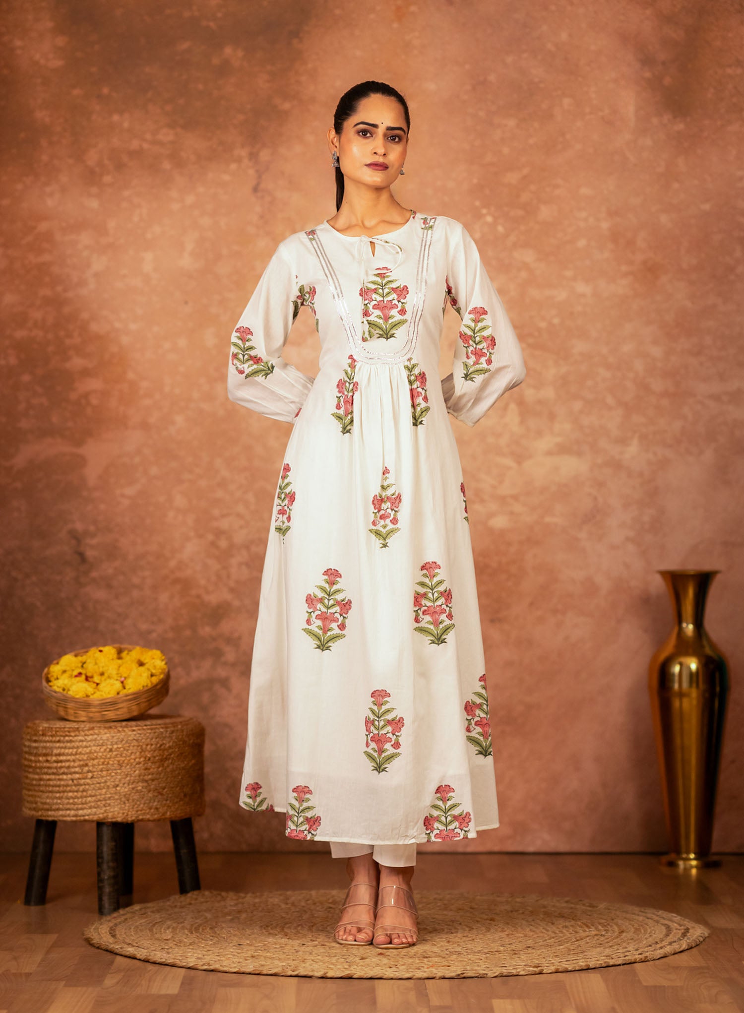 women’s off white pink hand block kurta and pant set