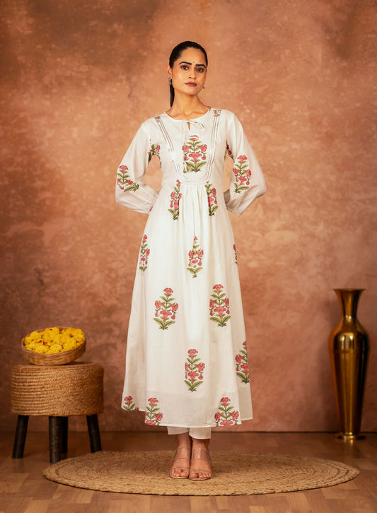 women’s off white pink hand block kurta and pant set