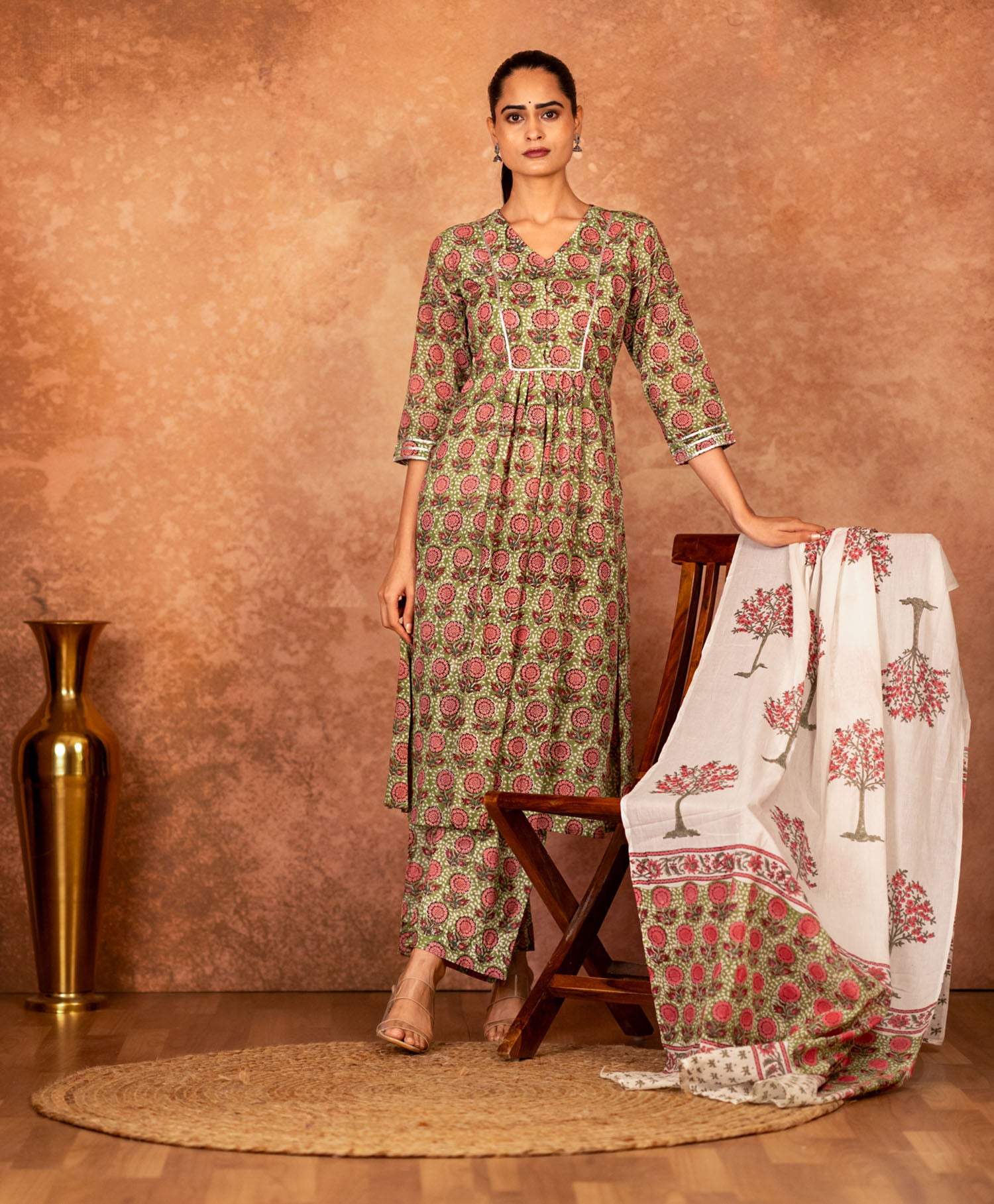 hand block print dupatta green pink cotton