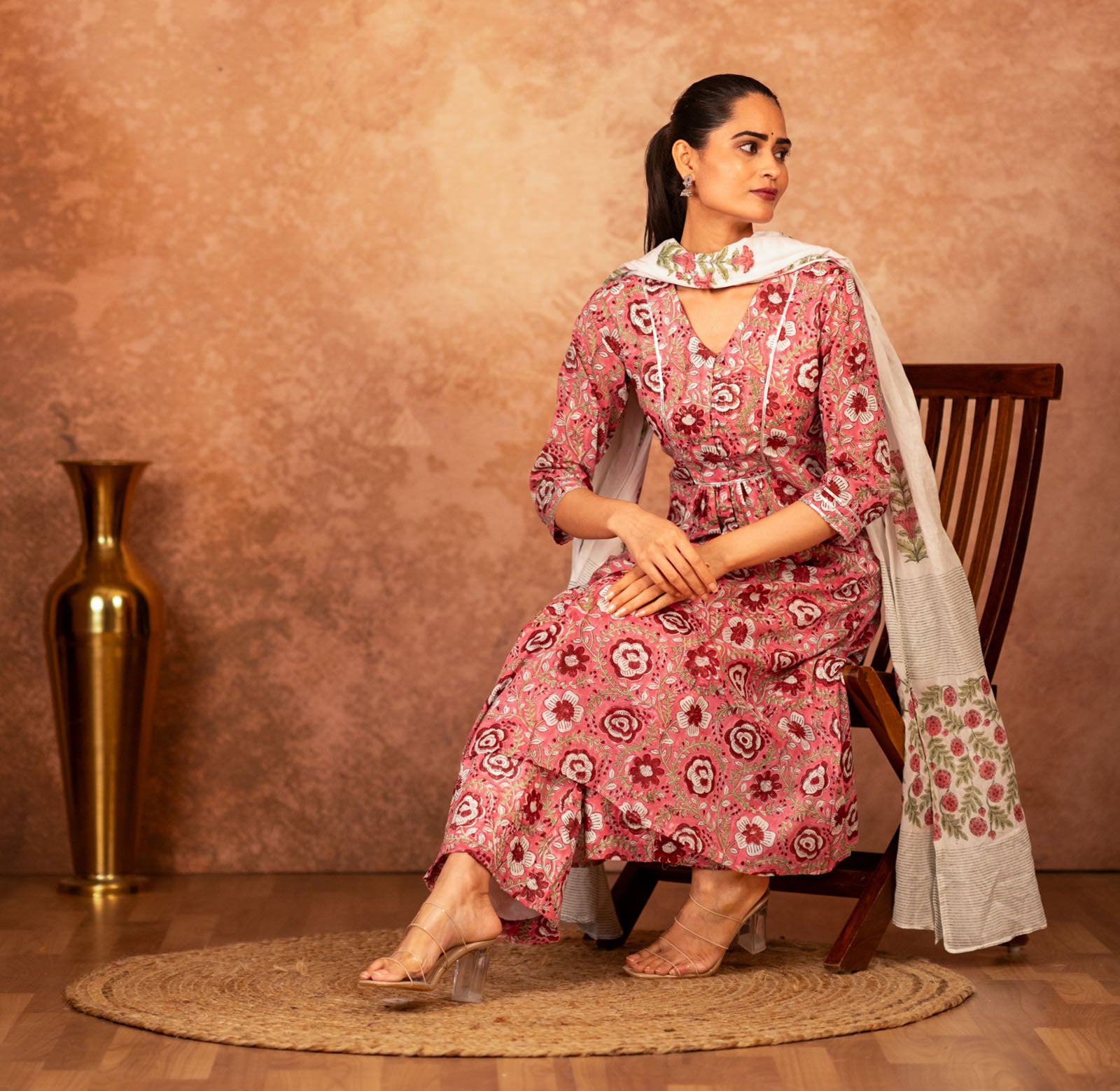 hand block printed pink floral dupatta cotton